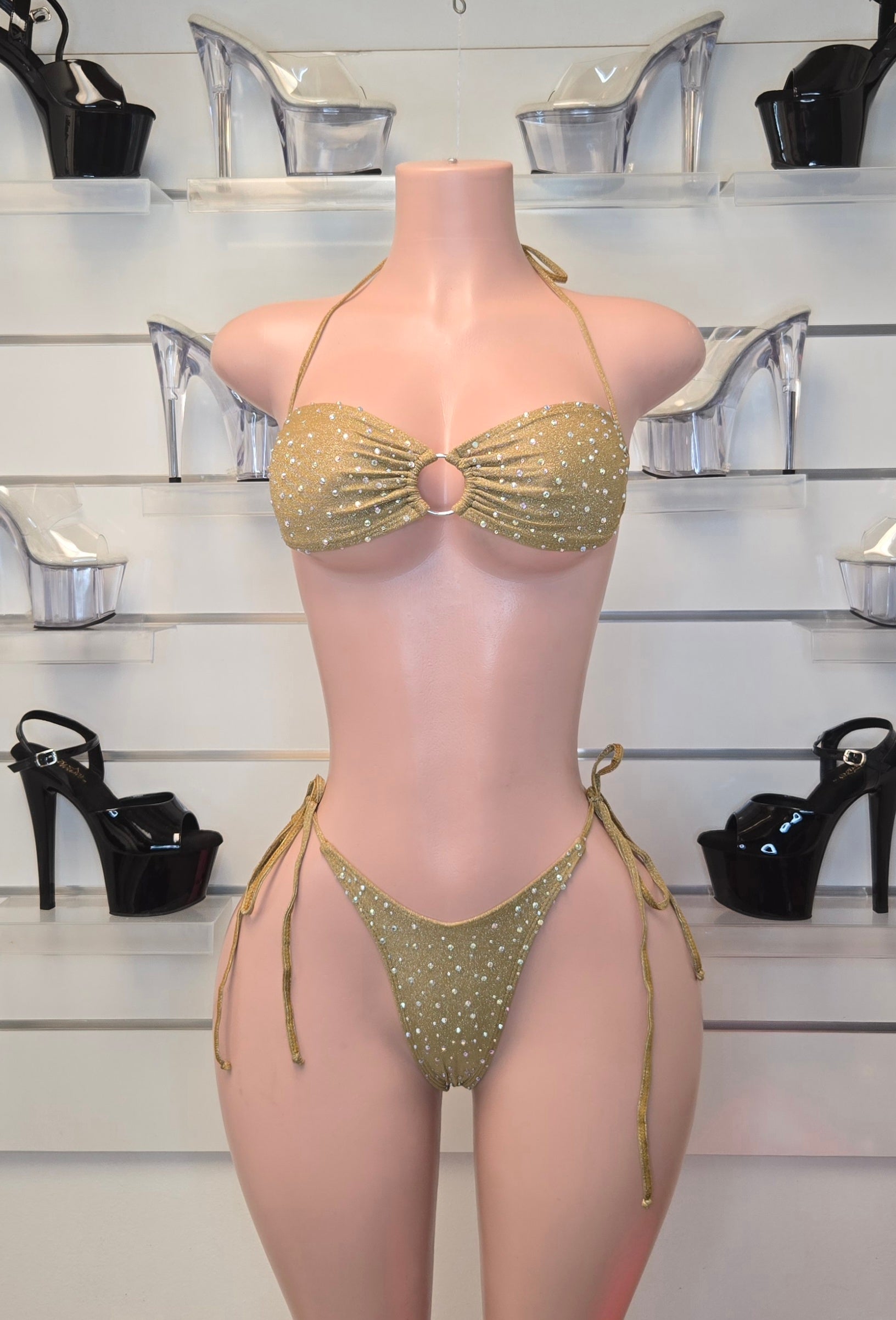 Front view of King Thong 10Y Stripper Set Centauro With Stones, neon lime rhinestone bikini for exotic dancers and pole performers.


Back view of 10Y Stripper Set Centauro With Stones, neon green thong bikini for strippers, club dancers, and stagewear shows.

Detail of neon rhinestone bikini 10Y Stripper Set Centauro, handcrafted with sparkling stones and adjustable ties for dancers.


Neon stripper bikini King Thong 10Y Set Centauro With Stones, luxury handmade dancewear for pole dancer